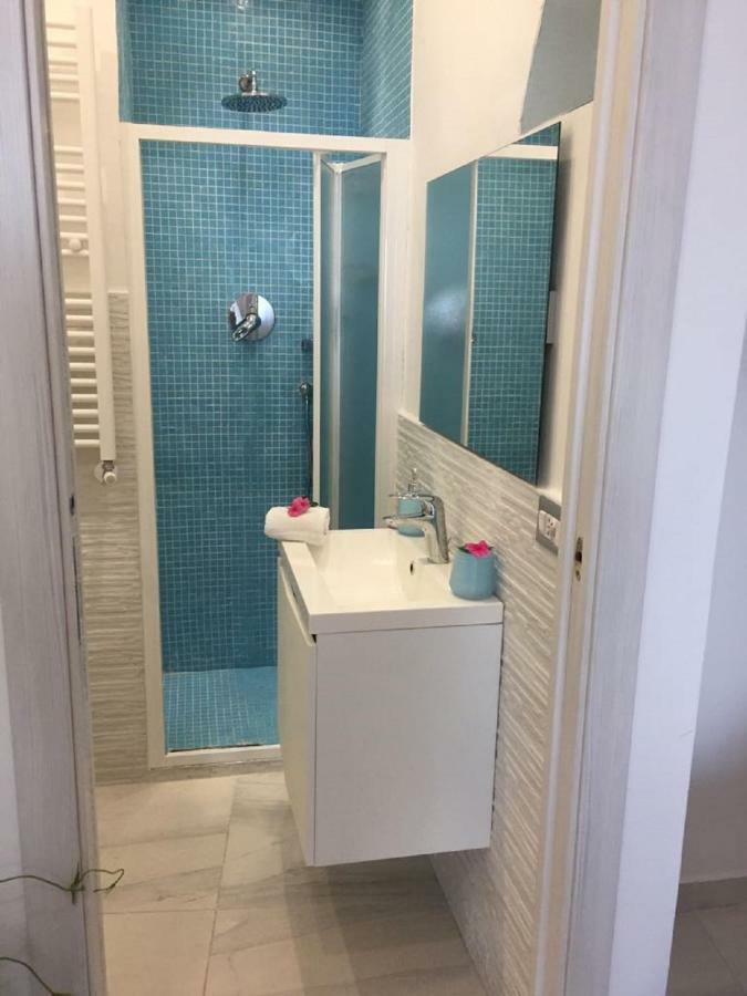 Suite Sul Mare จีอาร์ดีนี นักซอส ภายนอก รูปภาพ